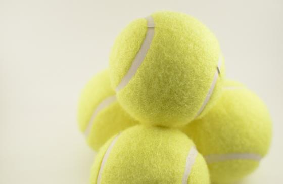 Edwin Torres Photography - Tennis Balls Stacked - src:flickr.com